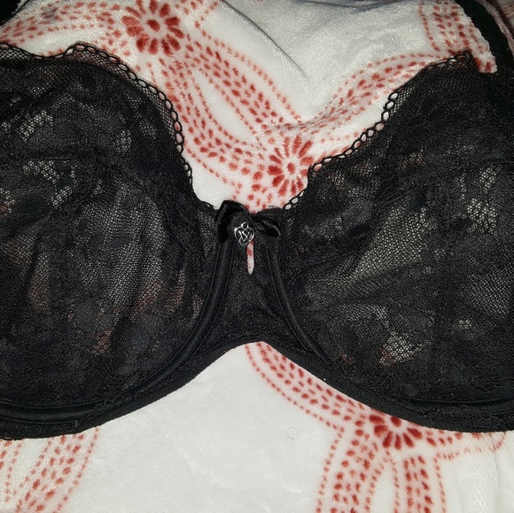 Bra - Picture 1 of 4